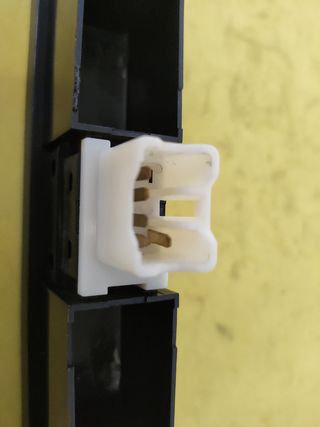 🟢BOTONERA ELEVALUNAS DERECHA VITARA I