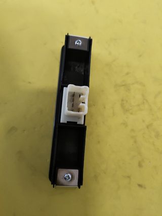 🟢BOTONERA ELEVALUNAS DERECHA VITARA I