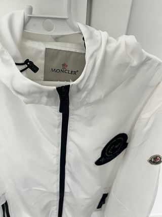 Chaqueta cortavientos Moncler