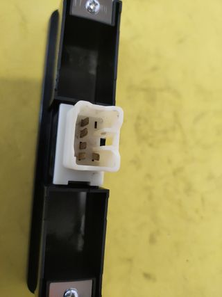 🟢BOTONERA ELEVALUNAS DERECHA VITARA I