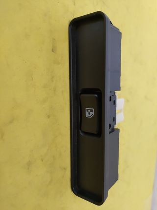 🟢BOTONERA ELEVALUNAS DERECHA VITARA I