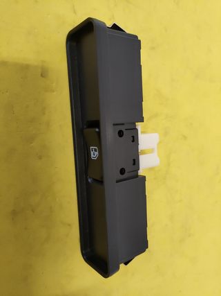 🟢BOTONERA ELEVALUNAS DERECHA VITARA I