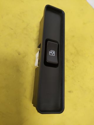🟢BOTONERA ELEVALUNAS DERECHA VITARA I