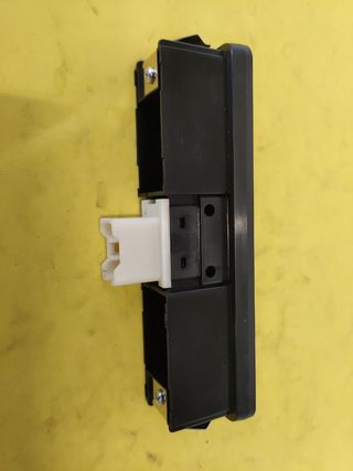 🟢BOTONERA ELEVALUNAS DERECHA VITARA I