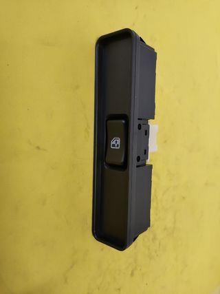 🟢BOTONERA ELEVALUNAS DERECHA VITARA I