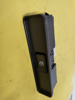 🟢BOTONERA ELEVALUNAS DERECHA VITARA I