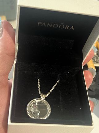 Gargantilla Pantora Mickey y Minnie