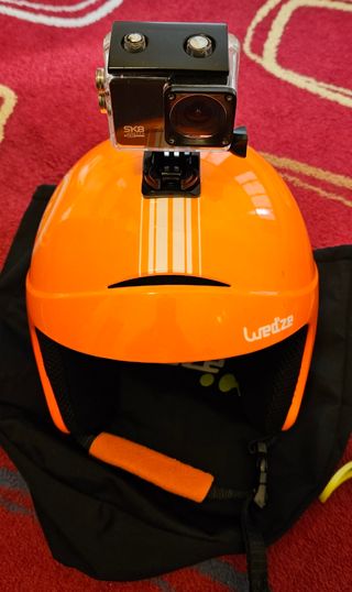 Casco esqui con soporte GoPro