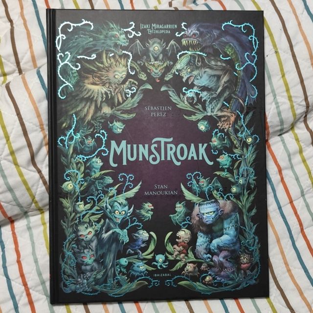 Munstroak