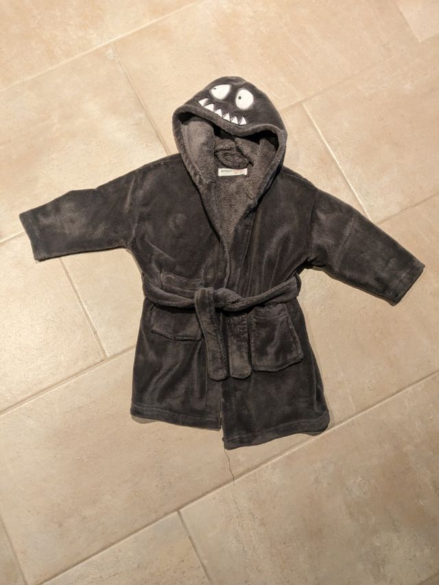 Bata monstruo (2 años) 