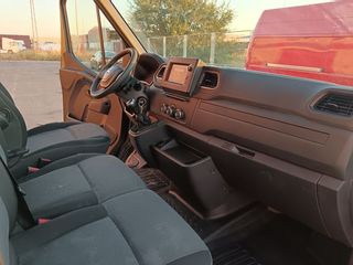 Renault Master 2.3 dCi L2H2 Nissan NV400