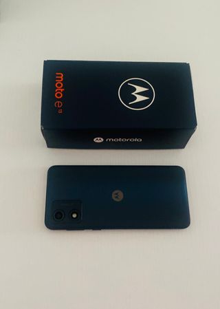 Motorola Moto e13