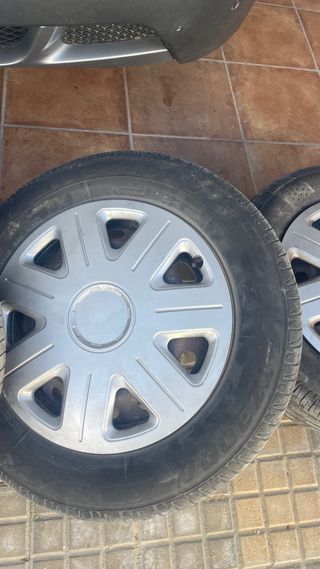 Llantas Ford 15”