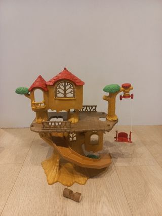 Sylvanian families,casa del árbol de las aventuras