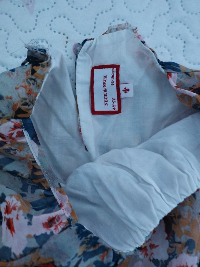 Vestido niña talla 4/5 años Neck y Neck