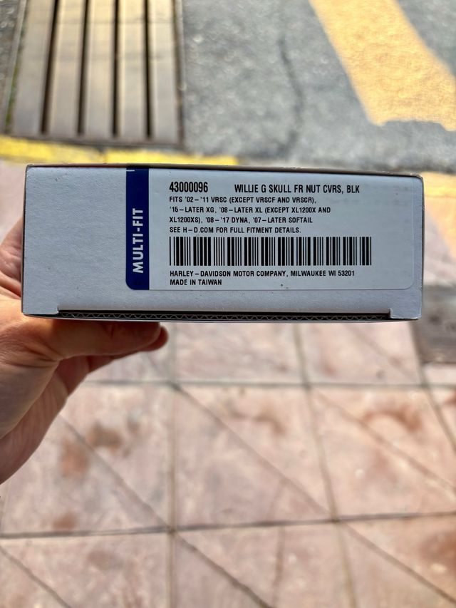 Tapas tuercas delanteras Harley Davidson