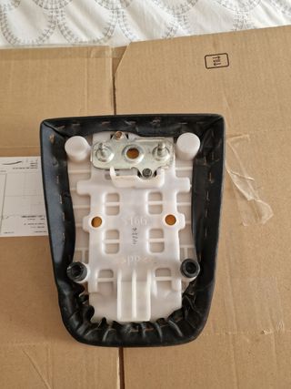 Asiento suzuki sv650s 2004-2006