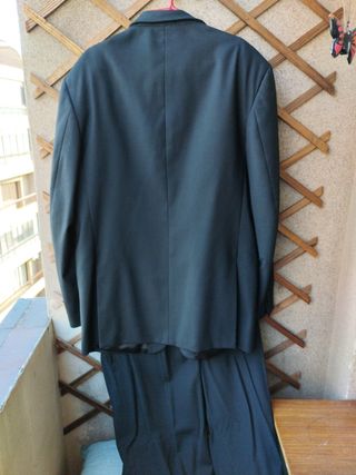 Traje hombre gris