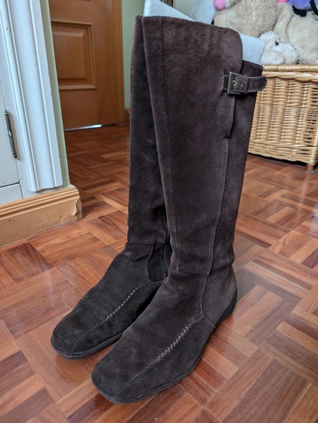 Botas altas de ante Clarks mujer
