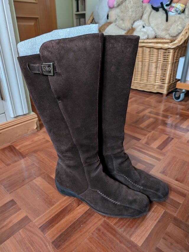 Botas altas de ante Clarks mujer