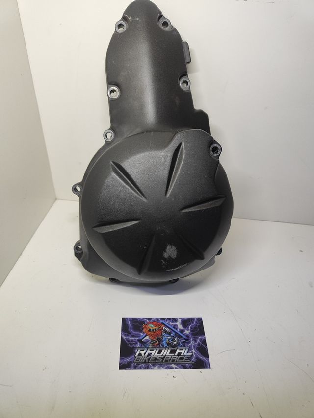 Tapa alternador ER6F