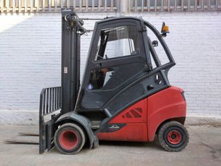 CARRETILLA ELEVADORA DIESEL LINDE 3.000 kg