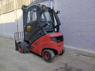 CARRETILLA ELEVADORA DIESEL LINDE 3.000 kg