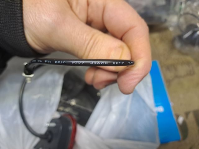 Stop monopattino bici