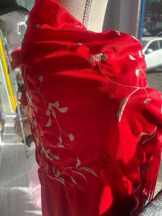 Mantón Flamenco en forma Cuadrado 145cm de pico