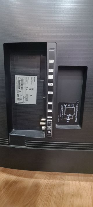 Tv Samsung 55, QLED (pantalla rota)