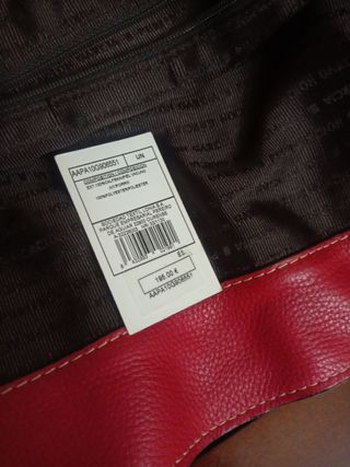 Bolso de piel rojo de PURIFICACIÓN GARCÍA