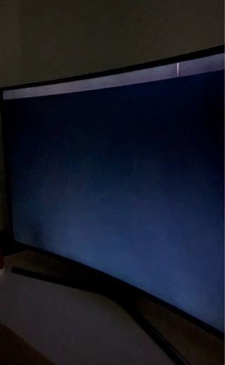 Tv Samsung curve 49”.