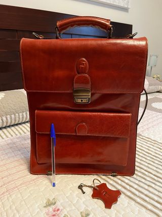 Bolso de auténtico cuero 