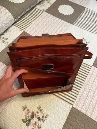 Bolso de auténtico cuero 