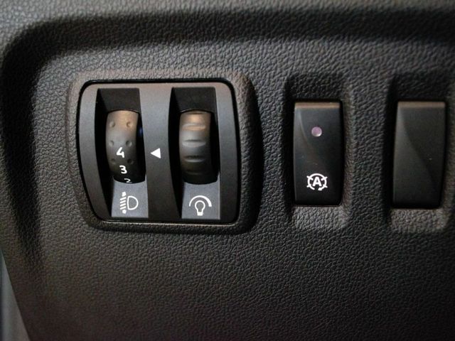 Renault Captur Limited TCe 66kW (90CV) -18