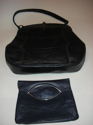 Borse da donna e orecchini vintage