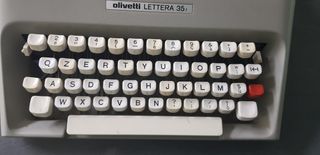 Macchina da scrivere