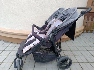 Carro gemelar 