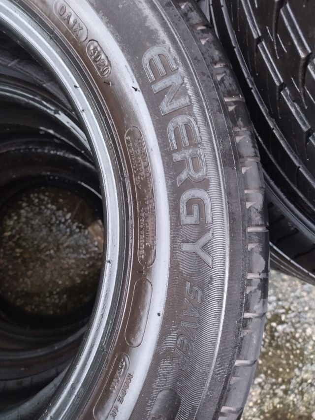 205 60 16 96H MICHELIN