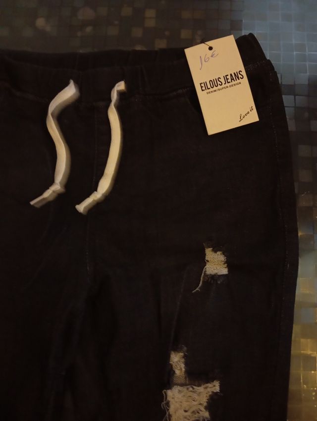 Pantalón nuevo sin estrenar