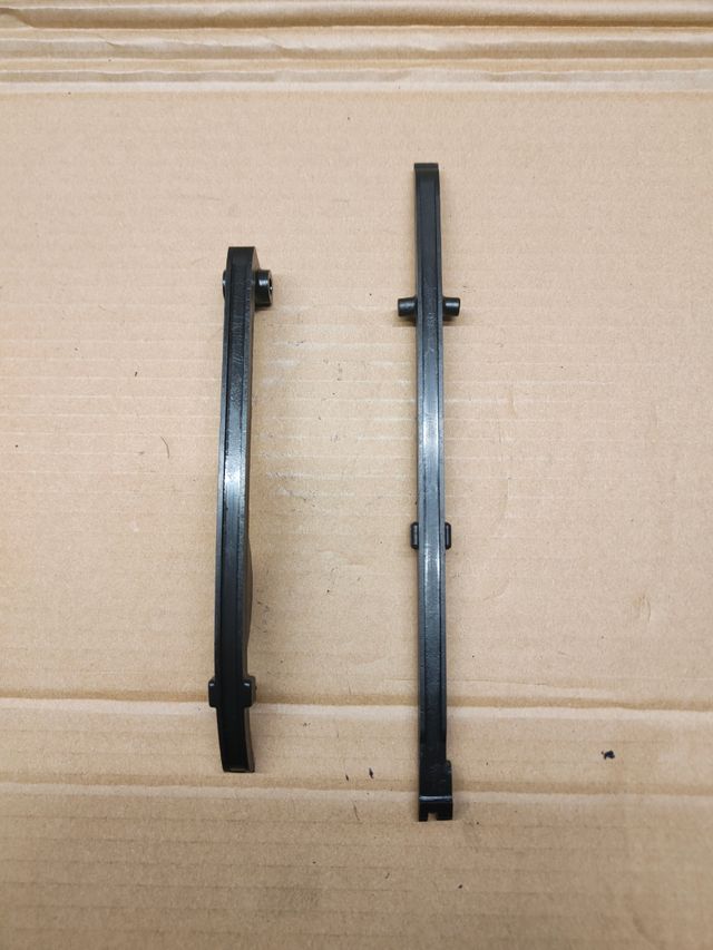 Guiado cadena distribución  motor Marauder 125