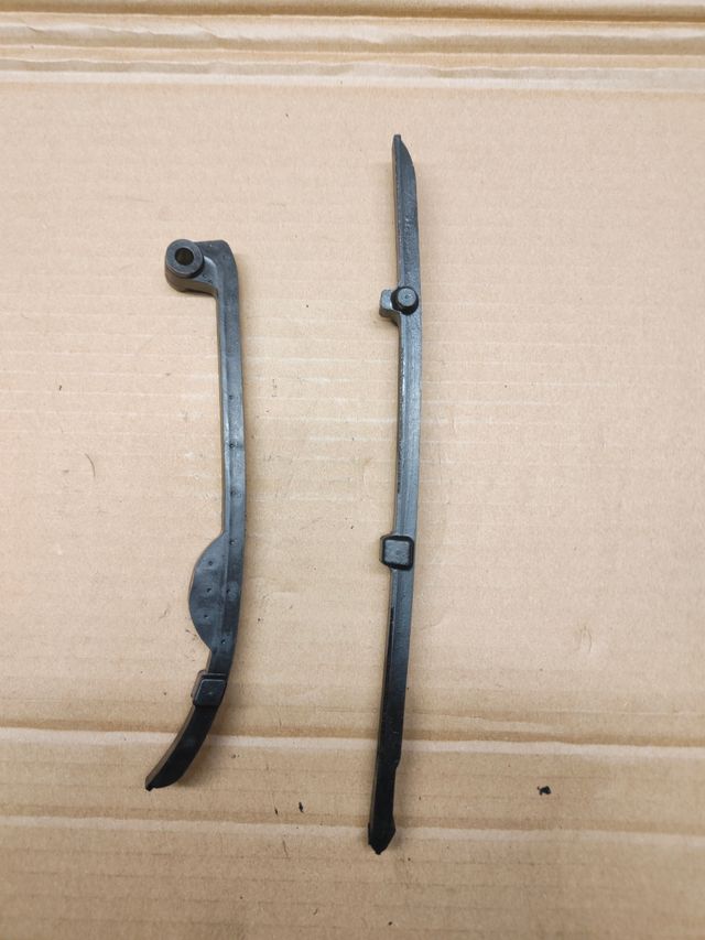 Guiado cadena distribución  motor Marauder 125