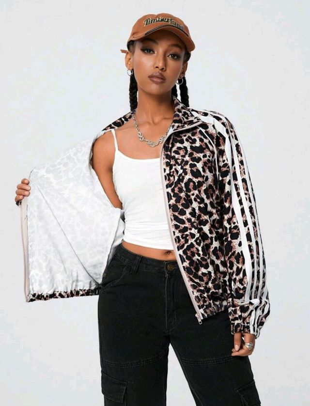 Chaqueta deportiva mujer leopardo