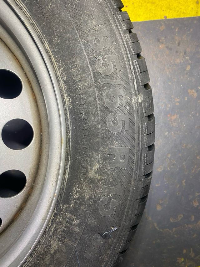 Neumatico nuevo completo segun foto