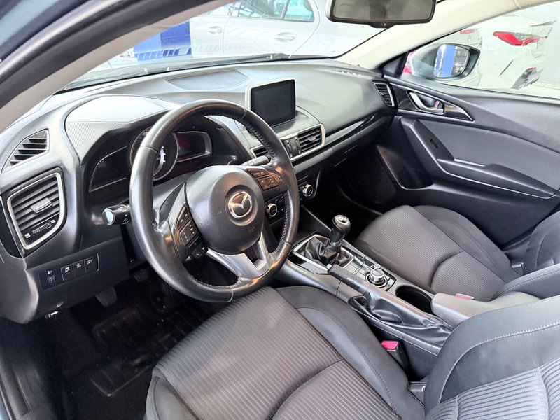 Mazda 2016, foto 4