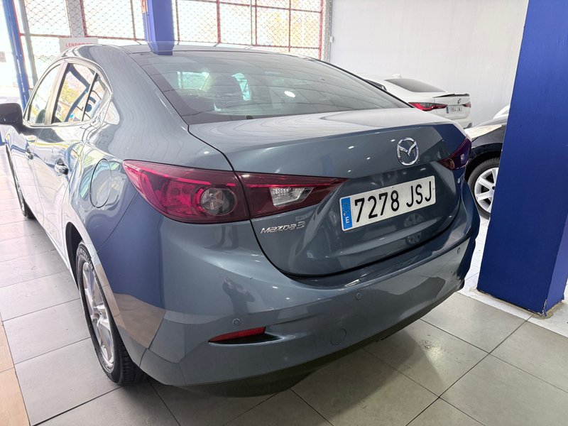 Mazda 2016, foto 3