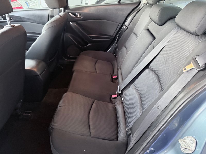 Mazda 2016, foto 8