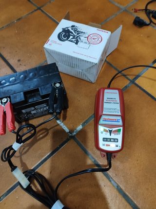 Cargador batería HONDA optimates 3+