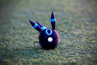 pokeball umbreon