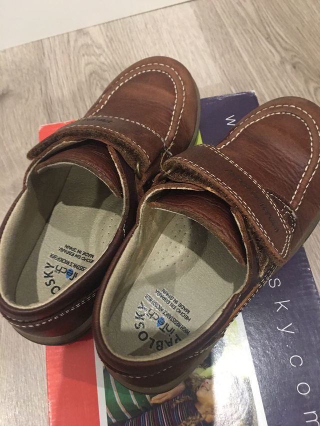Nautico velcro niño marca pablosky